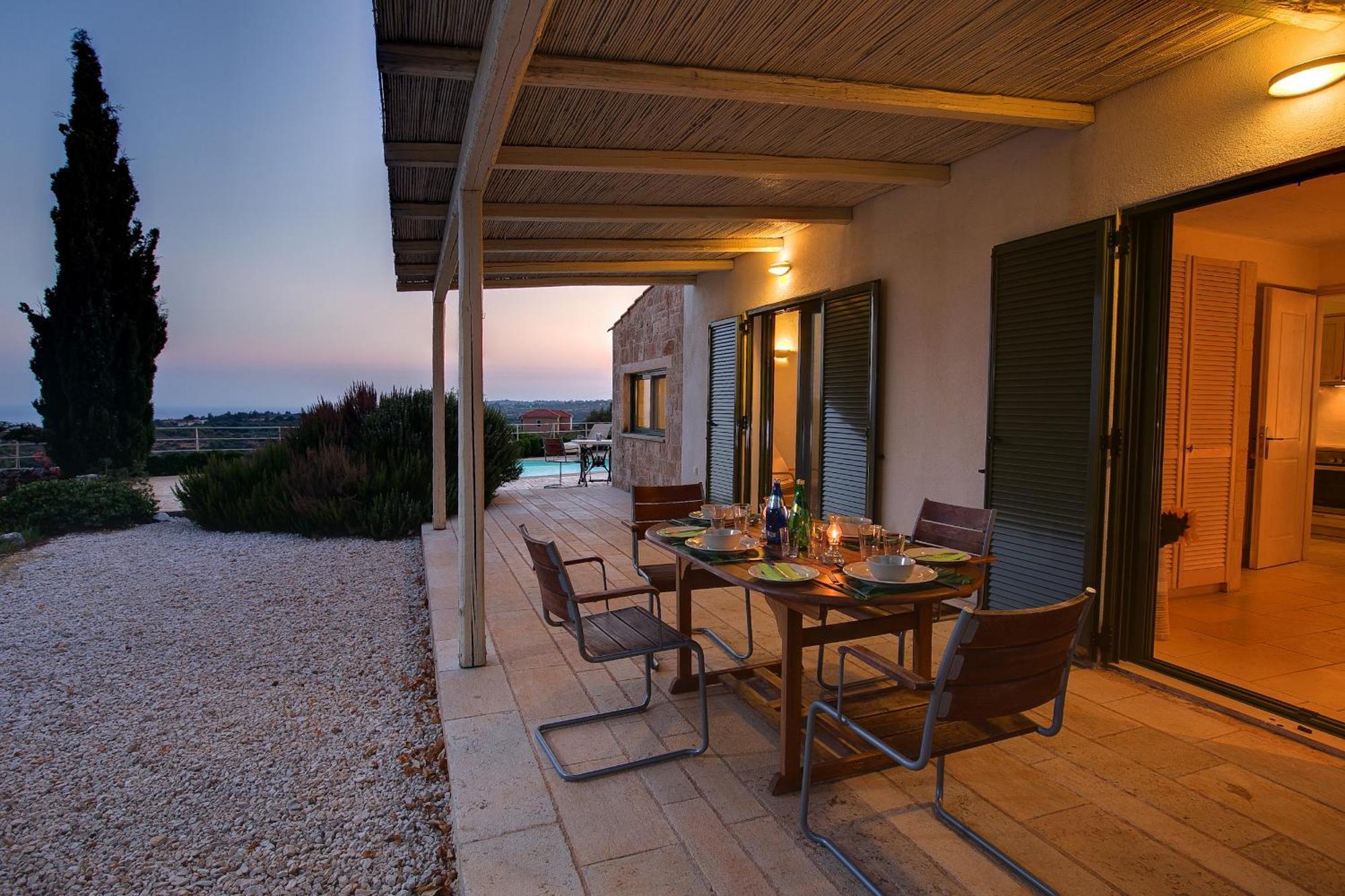 Ideales Resort Mousata Стая снимка