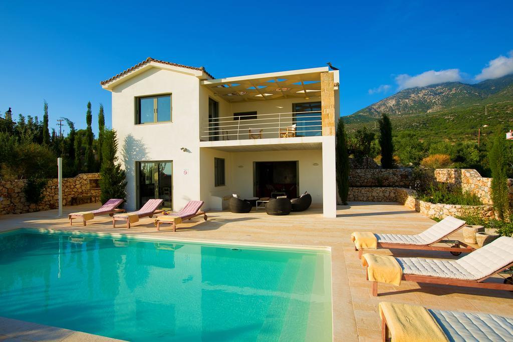 Ideales Resort Mousata Екстериор снимка