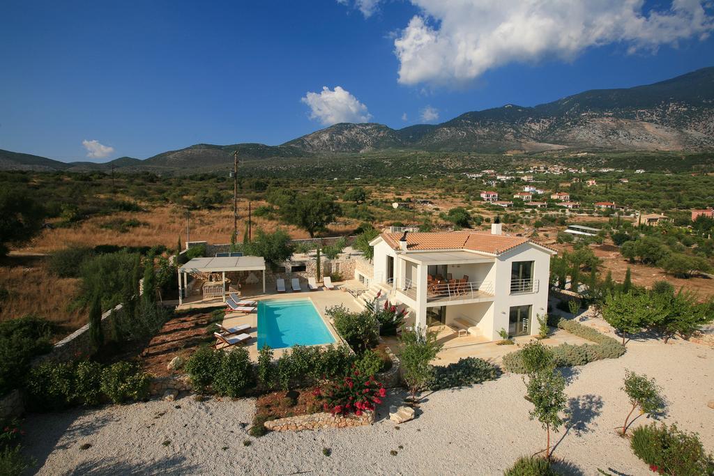 Ideales Resort Mousata Екстериор снимка