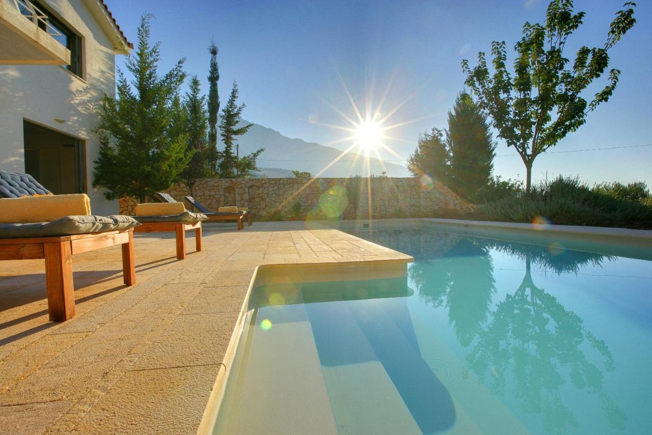 Ideales Resort Mousata Екстериор снимка